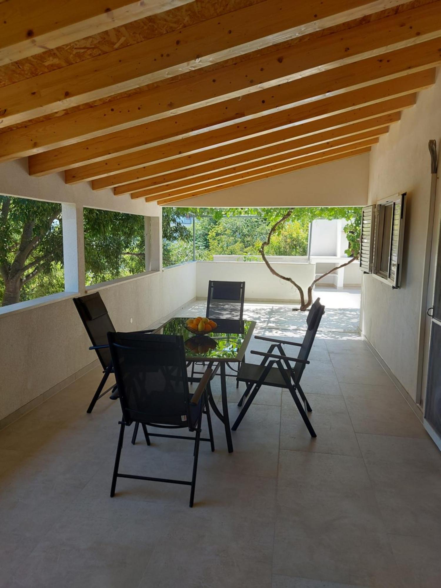 Holiday Home Dora Sutivan Exterior foto